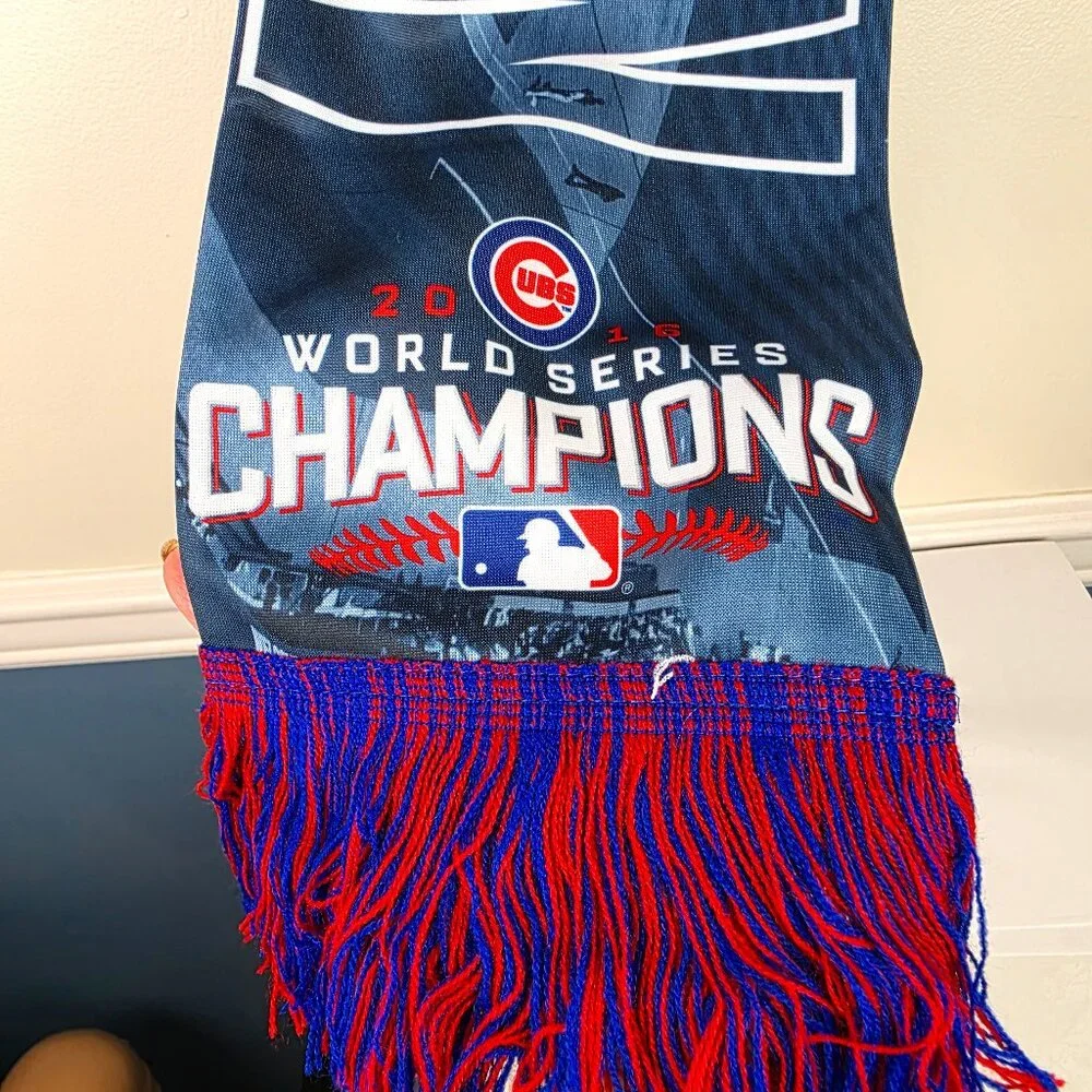 Forever Collect Chicago Cubs 2016 World Series Champions Joe Maddon Scarf NWT
